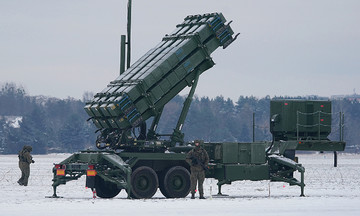 Truyền thông Mỹ nói ông Trump muốn chuyển 10 tên lửa Patriot cho Ukraine