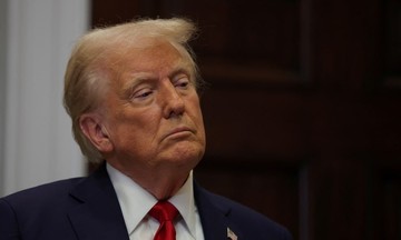 Ông Trump gửi thêm thư báo thuế cho 6 đối tác
