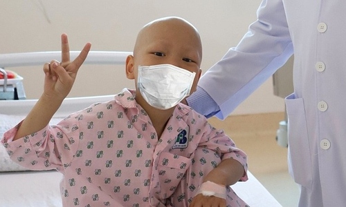 Bé 5 tuổi ung thư sarcoma cơ vân