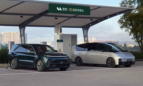 Trung Quốc xây 100.000 trạm sạc siêu nhanh cho xe điện vào 2027