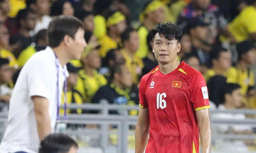 Tuyển Việt Nam đứt chuỗi tăng bậc FIFA