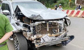 Người dân truy đuổi 10 km bắt tài xế gây tai nạn liên hoàn