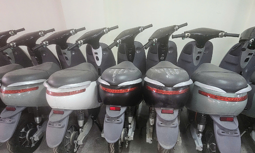 Đường dây sản xuất xe máy điện giả bị phát hiện