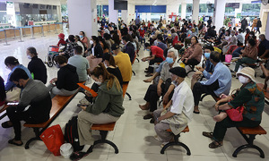 Lập nhiều đường dây nóng phản ánh 'vẽ bệnh, moi tiền' ở TP HCM