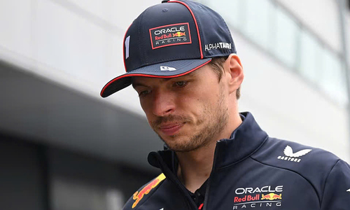 Verstappen được đồn đoán sẽ khoác áo Mercedes