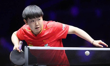 Tay vợt số một Trung Quốc bị loại sốc ở Grand Slam bóng bàn