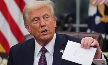 Lý do Tổng thống Trump thích thư tay