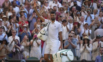 Djokovic: 'Tôi chưa muốn dừng lại ở Wimbledon'