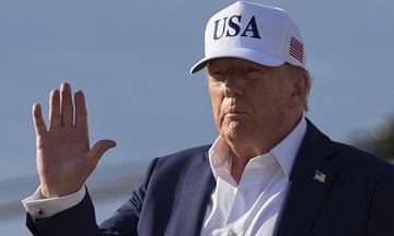 Cách các lãnh đạo thế giới xích lại gần ông Trump
