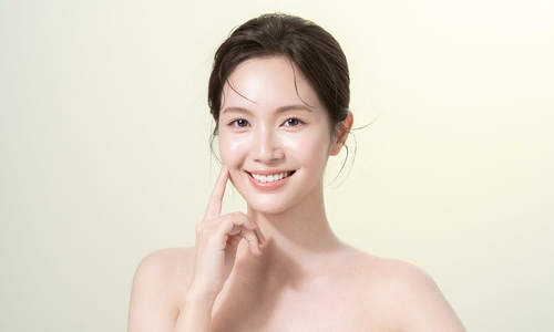 Ca sĩ Jang Mi làm đại sứ dược mỹ phẩm CellBN tại Việt Nam
