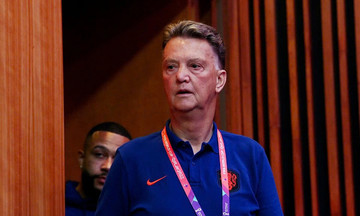 Van Gaal đánh bại ung thư