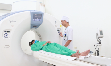 Chủ tịch Bệnh viện TNH muốn bán 5 triệu cổ phiếu