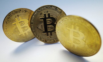 Bitcoin lập kỷ lục hơn 120.000 USD