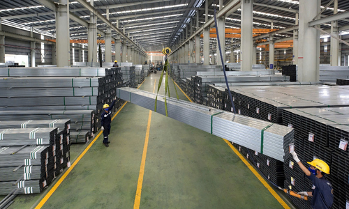 Hoa Sen lãi vượt kế hoạch gần 30%