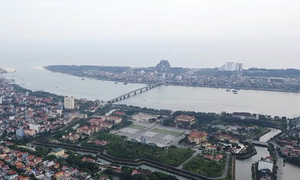 Quảng Trị bắn pháo hoa hằng tuần ở Đồng Hới