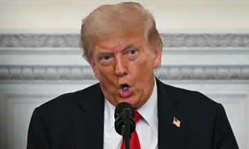 Tòa Tối cao Mỹ cho phép ông Trump tiếp tục giải thể Bộ Giáo dục