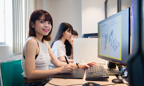 Đại học đầu tiên công bố điểm sàn
