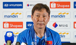 HLV Kim Sang-sik chịu áp lực lập hat-trick vô địch U23 Đông Nam Á