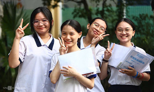 Phổ điểm xét tuyển đại học khối C00