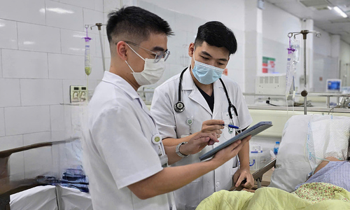 Chảy máu não nguy kịch do bị sét đánh
