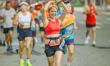 Runner Đà Nẵng hâm nóng đường chạy trước thềm VnExpress Marathon