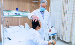 11cm brain tumor removed from man's forehead