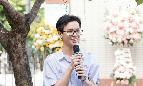 Thủ khoa B00 với điểm tuyệt đối: Muốn mơ cao thì phải đi xa