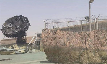 Xuất hiện ảnh đài ăng-ten Mỹ cháy đen sau khi trúng tên lửa Iran