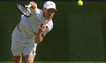 Bí mật trong những cú giao bóng mạnh nhất trên sân tennis