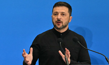 Ông Zelensky đặt mục tiêu về sản xuất vũ khí cho chính phủ mới