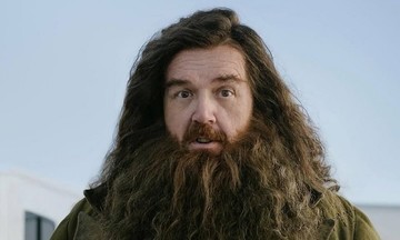 Tạo hình bác Hagrid series 'Harry Potter' gây tranh cãi