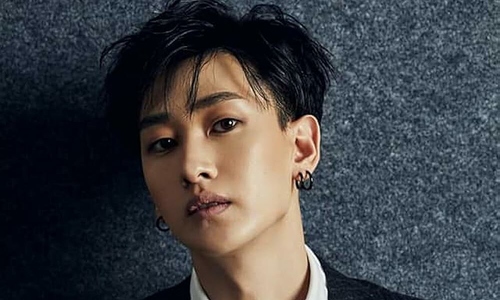 Eunhyuk (Super Junior) làm MC show 'Dàn cổ vũ vũ trụ'