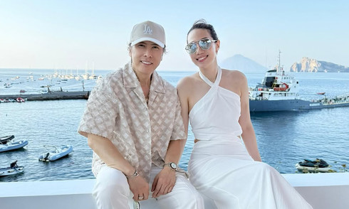 Donnie Yen enjoys summer getaway