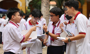 Hơn 100 đại học công bố học phí năm 2025