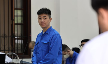 Chủ công ty địa ốc khai dùng 'chim mồi' dụ hàng trăm người mua dự án dỏm