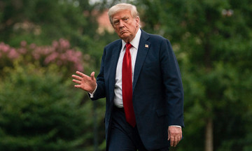 Ông Trump mắc suy tĩnh mạch mạn tính