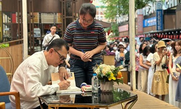 Ho Chi Minh City book street sees over 31 billion VND in revenue in first half of 2025