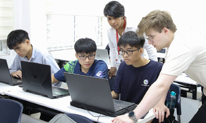 Điểm sàn trường Đại học Công nghệ từ 22 đến 24
