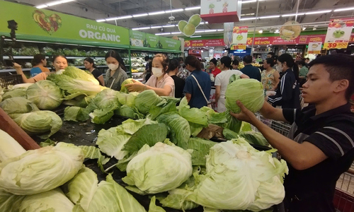 Hà Nội thúc đẩy sản xuất bền vững tại khu công nghiệp, làng nghề