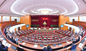 Thông báo hội nghị lần thứ 12 Ban chấp hành Trung ương Đảng khóa 13