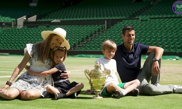 Nỗi nhớ gia đình thúc đẩy Djokovic giải nghệ