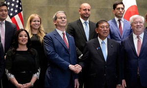 US says trade deal with Japan 'still possible'