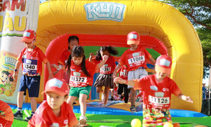 2,000 young runners energize Da Nang summer morning