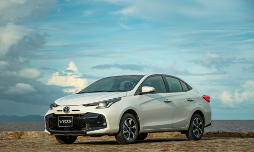 Toyota Vios bỏ xa các đối thủ trong nửa đầu 2025