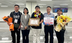 Nam sinh giành huy chương bạc Toán quốc tế được 'thưởng nóng' 50 triệu đồng