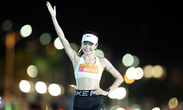 Khoảnh khắc bùng nổ ở vạch đích của runner VM Đà Nẵng