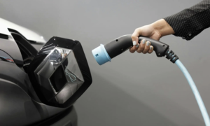 Companies push technology to extend EV battery lifespan