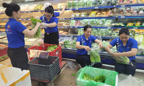 Co.opmart miền Bắc đồng hành cùng người dân vượt bão Wipha