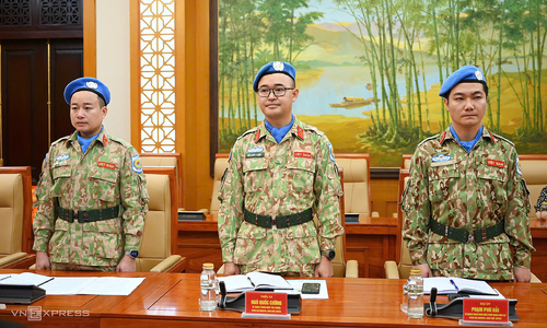 Ba sĩ quan nhận nhiệm vụ gìn giữ hòa bình tại Abyei