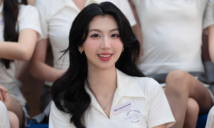 Hanoi medical student crowned Miss Vietnam student